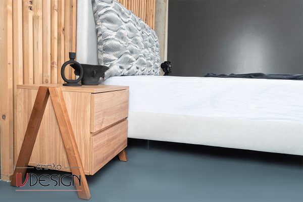 Κρεβάτι ντυμένο - Ο τέλειος συνδυασμός στυλ και λειτουργικότητας - κομοδινο